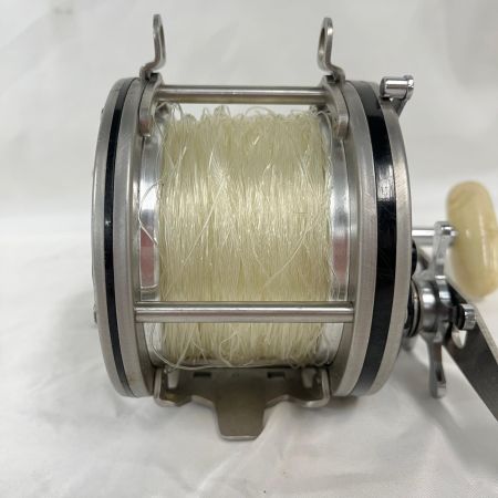  DAIWA ダイワ 両軸リール ﾀﾞｲﾅﾐｯｸ4000Ｄ