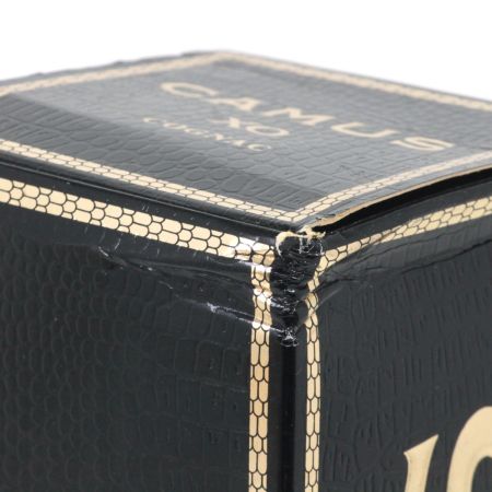 CAMUS カミュ コニャック XO ロングネックボトル 700ml 40度 箱・保護袋付 未開栓