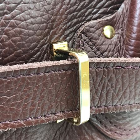 YOUNG&OLSEN ハンドバッグ 金色バックルベルトモチーフ ブラウン