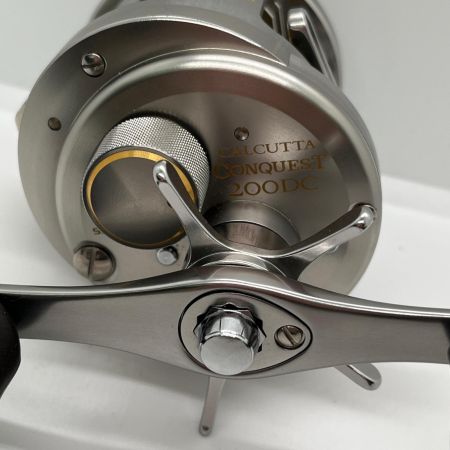 SHIMANO シマノ ベイトリール 03カルカッタコンクエスト 200DC  RH460