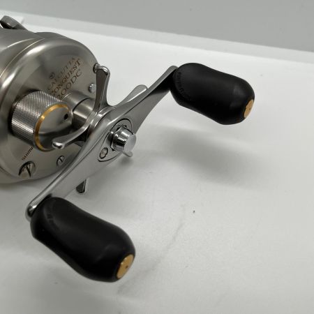 SHIMANO シマノ ベイトリール 03カルカッタコンクエスト 200DC  RH460