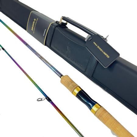 SHIMANO シマノ ルアーロッド 23ワールドシャウラ リミテッド 2832R-2 使用感有 ケース付 338105