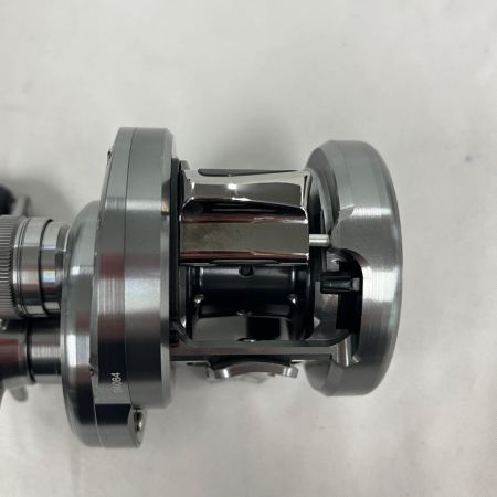 SHIMANO シマノ ベイトリール 20カルカッタコンクエストDC 101 04084