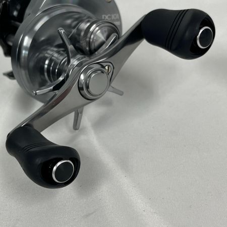 SHIMANO シマノ ベイトリール 20カルカッタコンクエストDC 101 04084