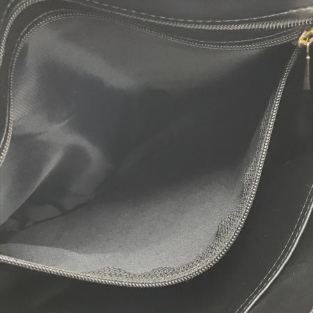 Longchamp ロンシャン セミショルダーバッグ ブラック