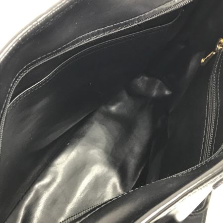 Longchamp ロンシャン セミショルダーバッグ ブラック