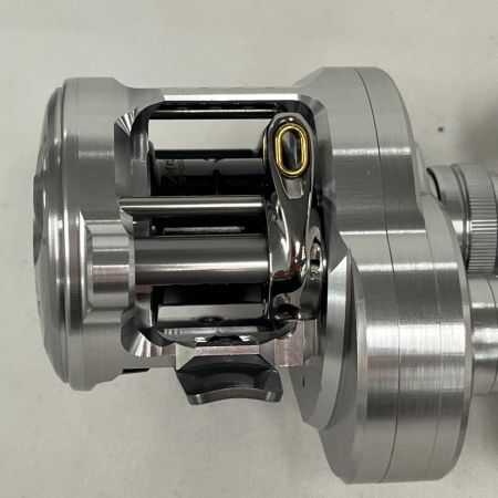 SHIMANO シマノ ベイトリール 26 カルカッタコンクエストBFS LTD XG L 049353