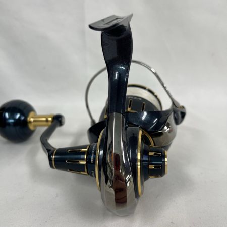 DAIWA ダイワ スピニングリール 23ソルティガ 5000-XH 00065028