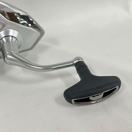 SHIMANO シマノ スピニングリール STRADIC 4000MHG