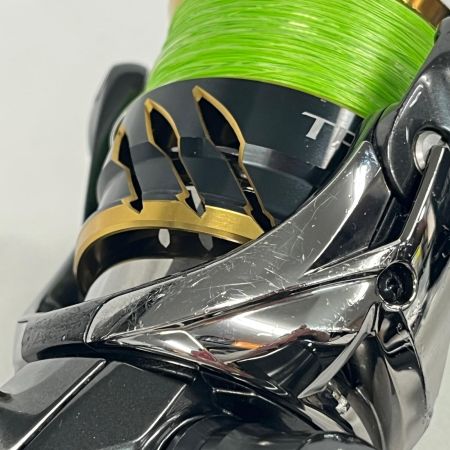 SHIMANO シマノ スピニングリール 20ツインパワー C3000MHG キズ有 箱 純正ノブ付 04141