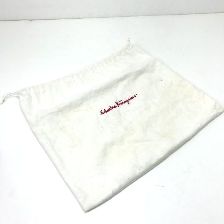 Salvatore Ferragamo サルヴァトーレフェラガモ ハンドバッグ ヴァラ ブラック
