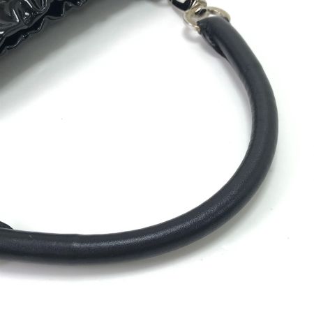 Salvatore Ferragamo サルヴァトーレフェラガモ ハンドバッグ ヴァラ ブラック