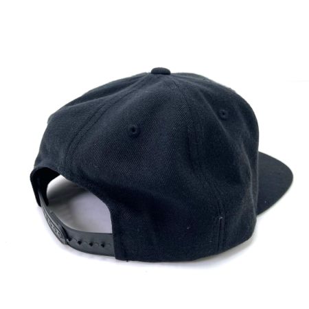 KNICKS ニックス 帽子 フラットバイザーキャップ レッド（KN-CPR）