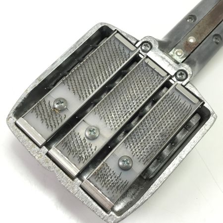 ROBERTS ニーキッカー