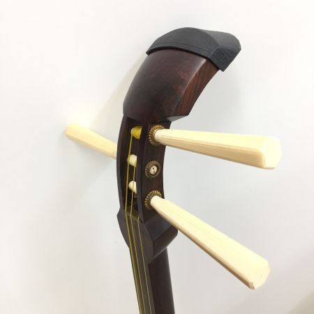 和楽器 三味線 ソフトケース付 キズ・ヨゴレ有 程度B 現状渡し(未調整)