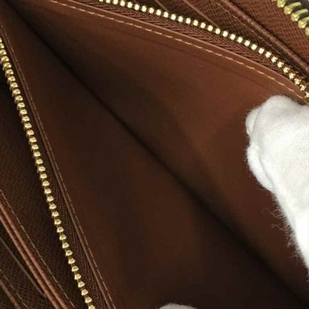  LOUIS VUITTON ルイヴィトン モノグラム ジッピーウォレット 長財布 M42616