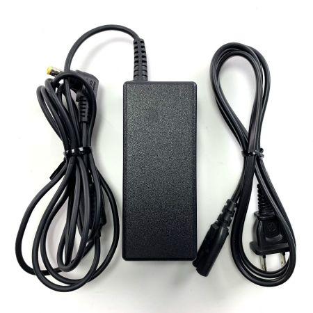  Fujitsu Limited 富士通 LIFEBOOK AH45/B3　15.6インチ　2017年モデル FMVA45B3G