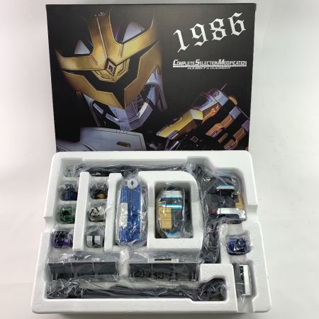 中古】 BANDAI バンダイ CSM イクサベルト&イクサライザー 