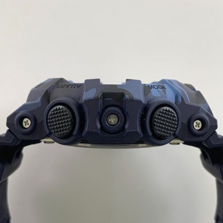  CASIO カシオ G-SHOCK　カモフラ柄　ブルー系 GA-700CM