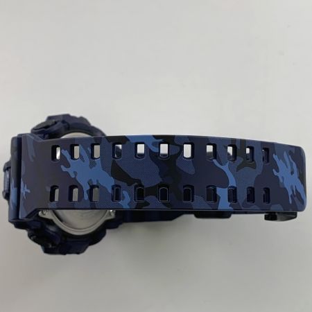  CASIO カシオ G-SHOCK　カモフラ柄　ブルー系 GA-700CM