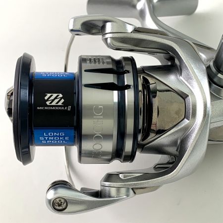  SHIMANO シマノ STRADIC 19ストラディック　C3000HG　04109 19STRADIC C3000HG
