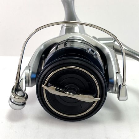  SHIMANO シマノ STRADIC 19ストラディック　C3000HG　04109 19STRADIC C3000HG