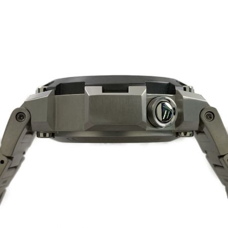  CASIO カシオ G-SHOCK Gショック　MR-G　GPSハイブリッド電波ソーラー搭載モデル MRG-G1000D-1AJR