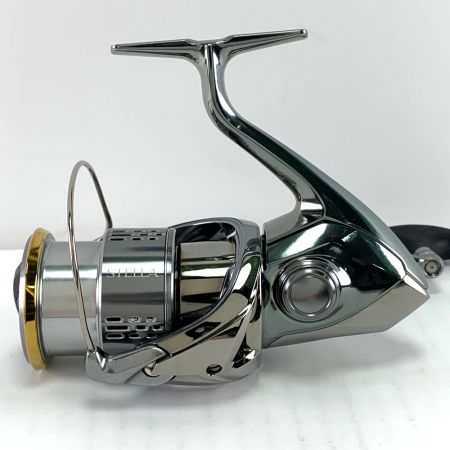 ▽▽ SHIMANO シマノ STELLA 18ステラ　3000MHG 3000MHG Aランク