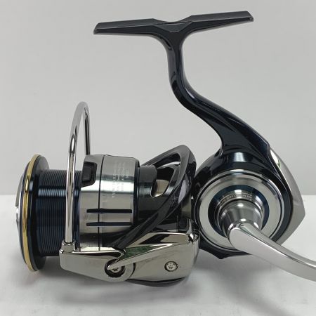  DAIWA ダイワ CERTATE 19セルテート　LT4000-CXH LT4000-CXH ゴリ感あり