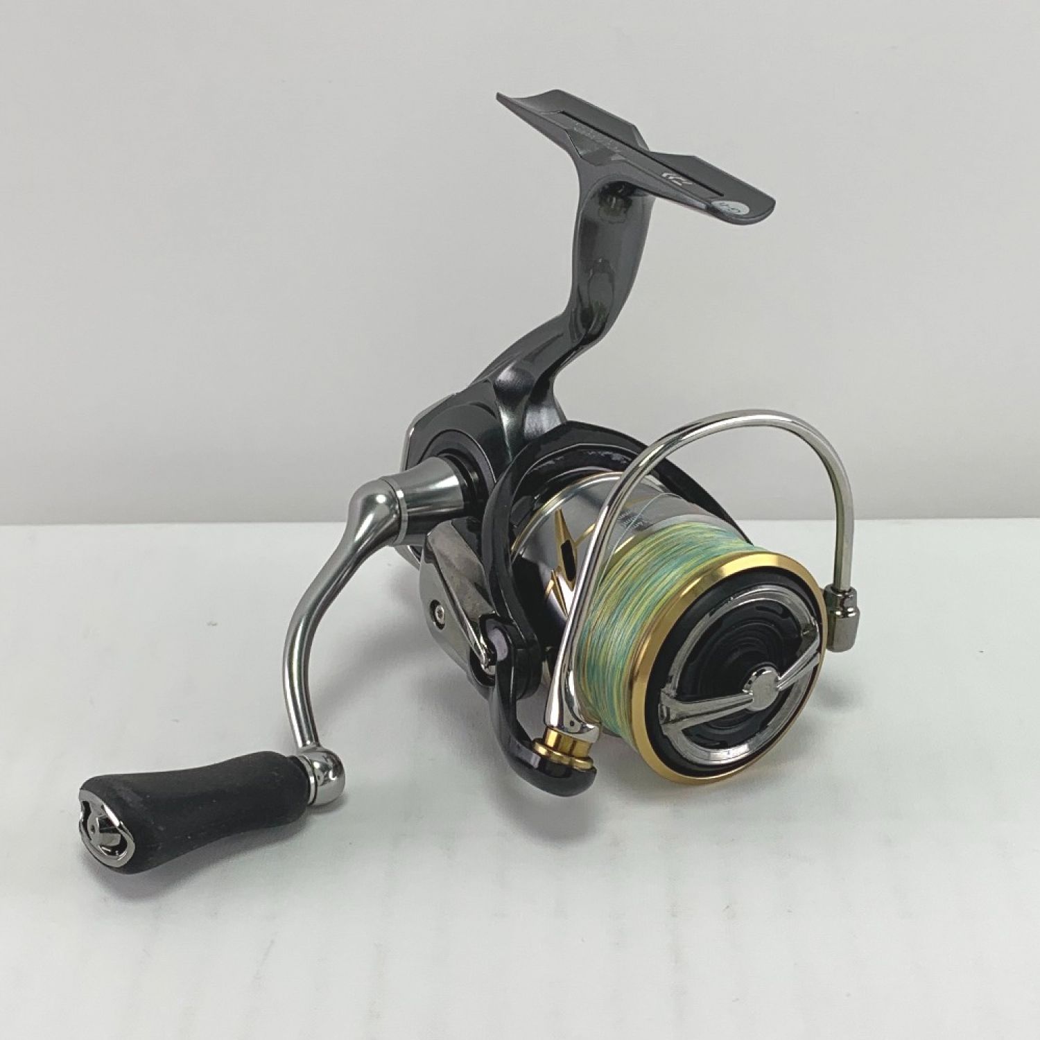 中古】 DAIWA ダイワ LUVIAS 20ルビアス FC LT 2000S 00060200 Bランク