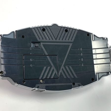   CSM コンプリートセレクションモディフィケーション 仮面ライダー龍騎 Vバックル 龍騎カードデッキ付属 コンセレ