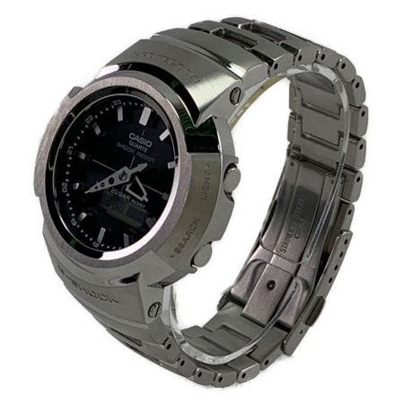  CASIO カシオ G-SHOCK　ジーショック　腕時計　フルメタル　電波ソーラー　メンズ AWM-500D