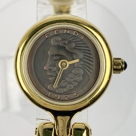  FENDI フェンディ ダブルフェイス バングルウォッチ 600L