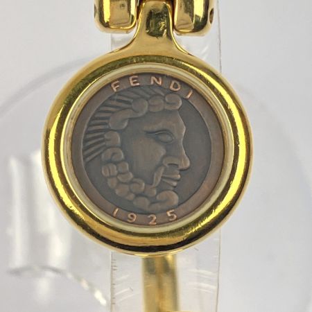  FENDI フェンディ ダブルフェイス バングルウォッチ 600L