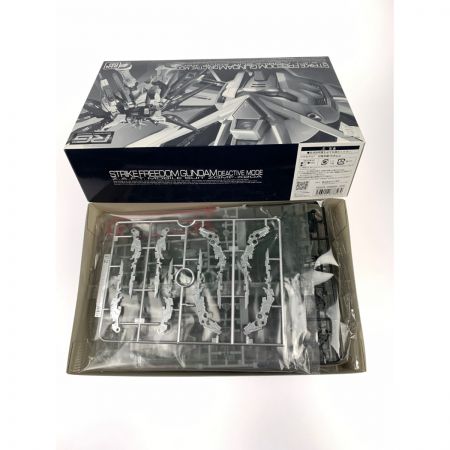 【中古】 BANDAI バンダイ RG 1/144 ストライクフリーダム