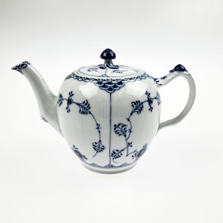  ROYAL COPENHAGEN ロイヤル・コペンハーゲン ブルーフルーテッド ハーフレース ティーポット 