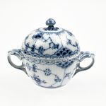 ▽▽ ROYAL COPENHAGEN ロイヤル・コペンハーゲン ブルーフルーテッド ハーフレース シュガーポット 1985-91年代  Cランク