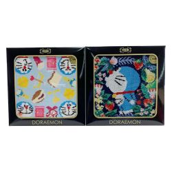 ▽▽ FEILER フェイラー ドラえもん　ハンカチ　ひみつ道具とフラワー　2枚セット 未開封品 Aランク