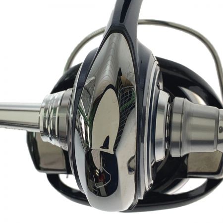  DAIWA ダイワ 19セルテート LT5000D-CXH LT5000D-CXH ハンドルノブカスタム・リールスタンド付き