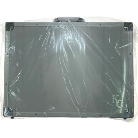   遊戯王OCGデュエルモンスターズ 25th ANNIVERSARY ULTIMATE KAIBA SET 開封未使用品