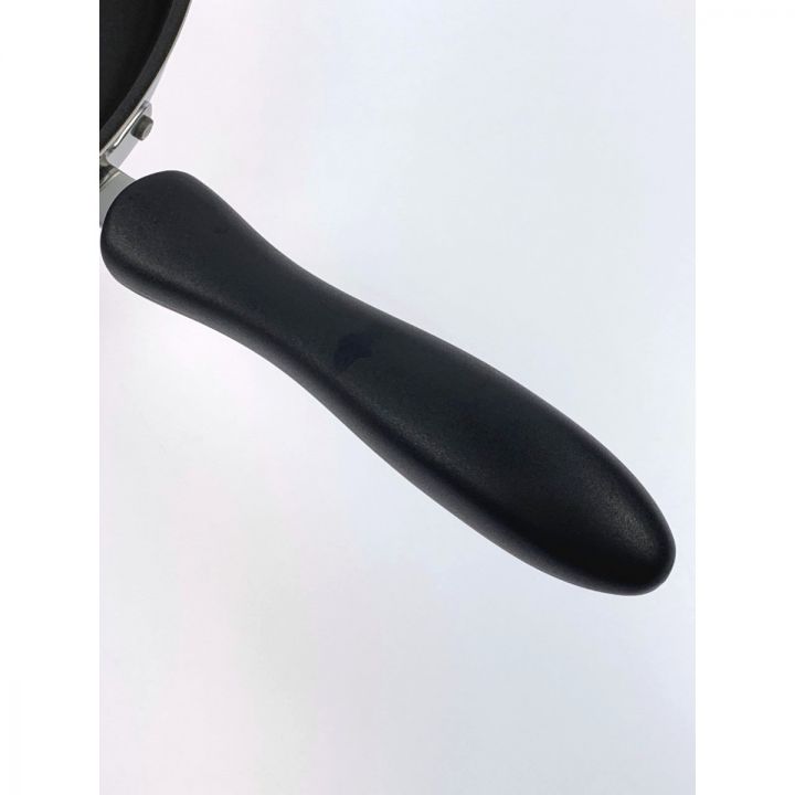 Tupperware タッパーウェア フライパン 26cm ガラス蓋付き