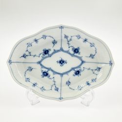 ▽▽ ROYAL COPENHAGEN ロイヤル・コペンハーゲン ブルーフルーテッド プレイン 22cm 舟型ディッシュ Bランク