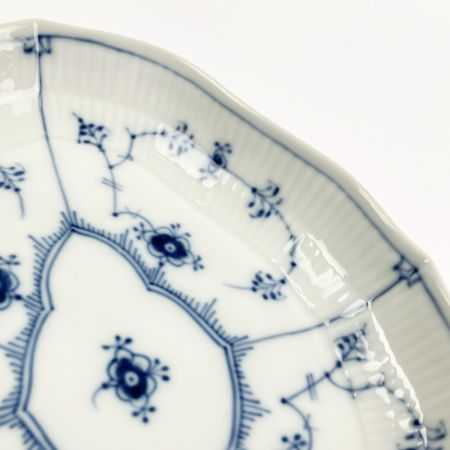  ROYAL COPENHAGEN ロイヤル・コペンハーゲン ブルーフルーテッド プレイン 22cm 舟型ディッシュ
