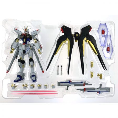   METAL ROBOT魂 ストライクフリーダムガンダム 