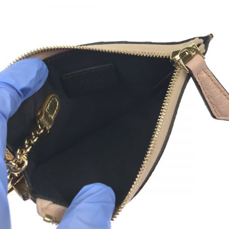  FENDI フェンディ ピーカブー キーケース 8AP161 ライトピンク x ゴールド