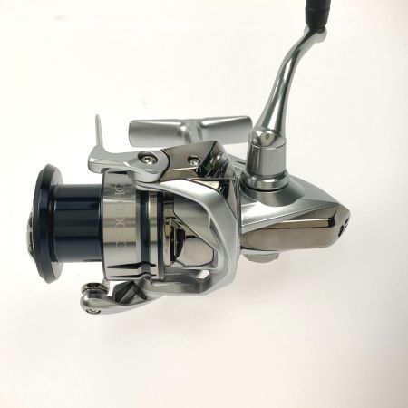  SHIMANO シマノ STRADIC 19ストラディック C3000HG 04019