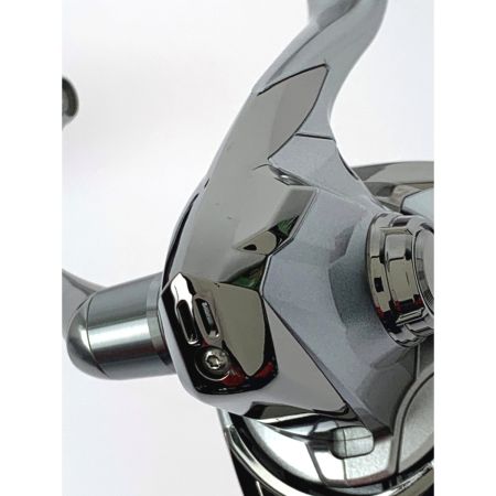  SHIMANO シマノ 19ストラディック 2500SHG 04017