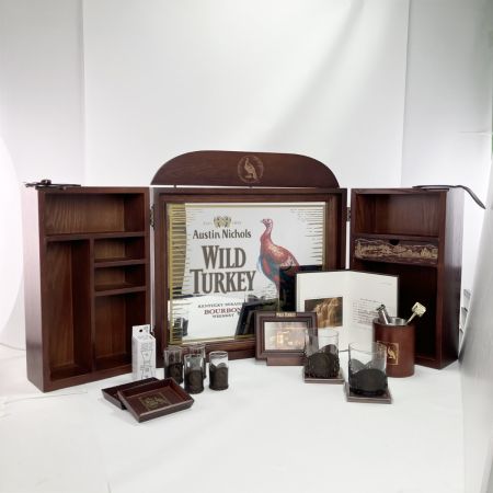 ワイルドターキーノベルティミニバー【極希少品】 キャビネットツール セット 1012103316536-1.jpg