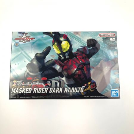   Figure-rise Standard 仮面ライダーダークカブト 未組立品