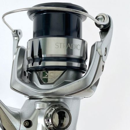  SHIMANO シマノ 19ストラディック 3000MHG ラウンドノブ交換品 04021